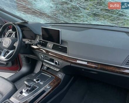 Красный Ауди Ку 5, объемом двигателя 1.98 л и пробегом 93 тыс. км за 13000 $, фото 12 на Automoto.ua