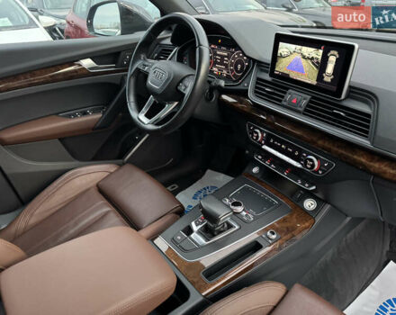 Красный Ауди Ку 5, объемом двигателя 2 л и пробегом 233 тыс. км за 20999 $, фото 32 на Automoto.ua