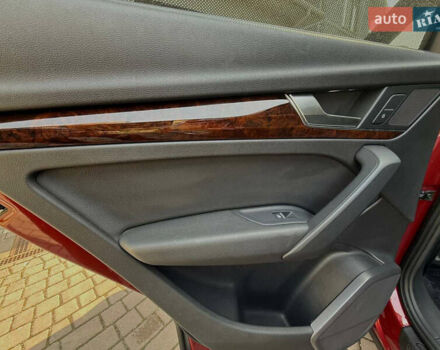 Красный Ауди Ку 5, объемом двигателя 1.98 л и пробегом 30 тыс. км за 31000 $, фото 7 на Automoto.ua