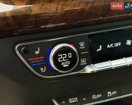 Красный Ауди Ку 5, объемом двигателя 1.98 л и пробегом 182 тыс. км за 23500 $, фото 13 на Automoto.ua