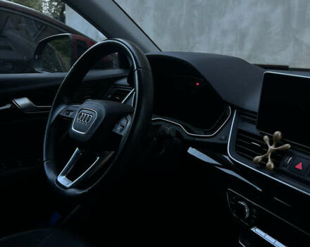 Красный Ауди Ку 5, объемом двигателя 1.98 л и пробегом 87 тыс. км за 30500 $, фото 23 на Automoto.ua