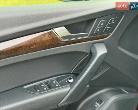 Красный Ауди Ку 5, объемом двигателя 1.98 л и пробегом 182 тыс. км за 23500 $, фото 17 на Automoto.ua