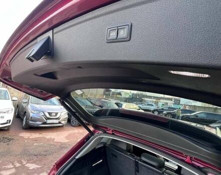 Красный Ауди Ку 5, объемом двигателя 2 л и пробегом 199 тыс. км за 23900 $, фото 21 на Automoto.ua