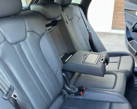 Красный Ауди Ку 5, объемом двигателя 0 л и пробегом 109 тыс. км за 31999 $, фото 49 на Automoto.ua