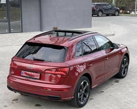 Червоний Ауді Ку 5, об'ємом двигуна 2 л та пробігом 64 тис. км за 23000 $, фото 4 на Automoto.ua