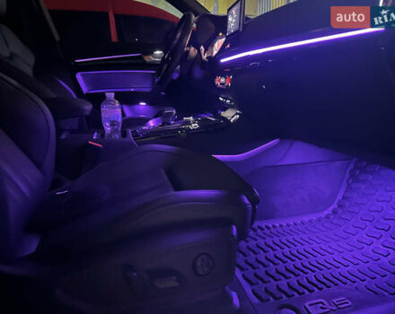 Красный Ауди Ку 5, объемом двигателя 0 л и пробегом 109 тыс. км за 31999 $, фото 100 на Automoto.ua