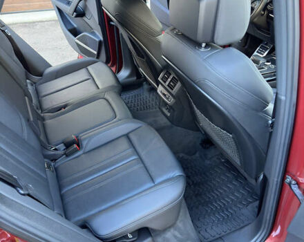 Красный Ауди Ку 5, объемом двигателя 0 л и пробегом 109 тыс. км за 31999 $, фото 45 на Automoto.ua