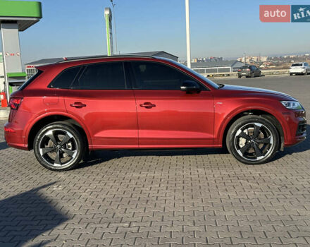 Красный Ауди Ку 5, объемом двигателя 0 л и пробегом 109 тыс. км за 31999 $, фото 84 на Automoto.ua