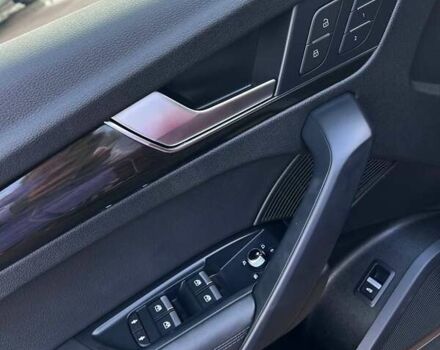 Красный Ауди Ку 5, объемом двигателя 2 л и пробегом 199 тыс. км за 23900 $, фото 15 на Automoto.ua