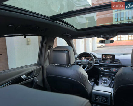 Красный Ауди Ку 5, объемом двигателя 0 л и пробегом 109 тыс. км за 31999 $, фото 53 на Automoto.ua