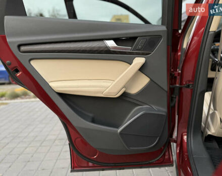 Червоний Ауді Ку 5, об'ємом двигуна 1.98 л та пробігом 51 тис. км за 28900 $, фото 51 на Automoto.ua