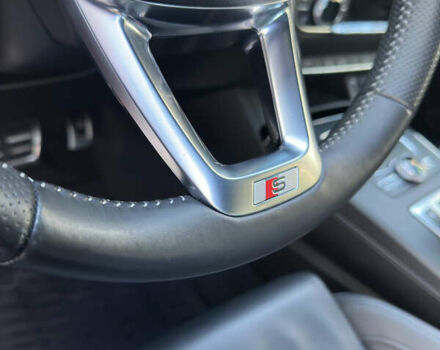 Красный Ауди Ку 5, объемом двигателя 0 л и пробегом 109 тыс. км за 31999 $, фото 29 на Automoto.ua