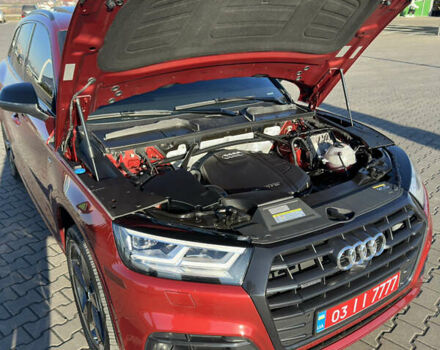 Красный Ауди Ку 5, объемом двигателя 0 л и пробегом 109 тыс. км за 31999 $, фото 88 на Automoto.ua