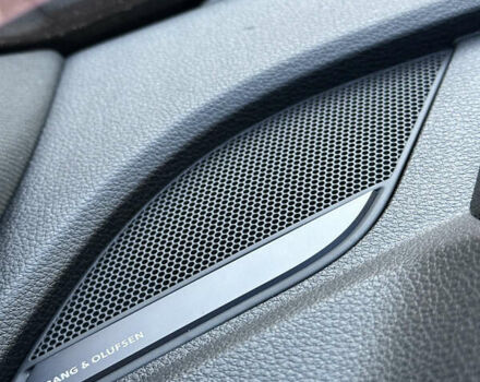 Красный Ауди Ку 5, объемом двигателя 0 л и пробегом 109 тыс. км за 31999 $, фото 37 на Automoto.ua