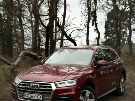 Красный Ауди Ку 5, объемом двигателя 2 л и пробегом 116 тыс. км за 26500 $, фото 1 на Automoto.ua