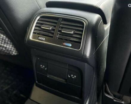 Ауди Ку 5, объемом двигателя 2 л и пробегом 228 тыс. км за 13400 $, фото 12 на Automoto.ua