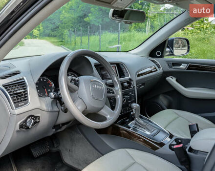 Ауди Ку 5 2011 в Луцке на Automoto.ua Ауди Ку 5, объемом двигателя 2 л и пробегом 307 тыс. км за 12500 $, фото 11 на Automoto.ua