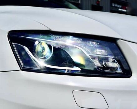 Ауді Ку 5, об'ємом двигуна 2 л та пробігом 178 тис. км за 18000 $, фото 4 на Automoto.ua