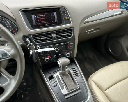 Ауді Ку 5, об'ємом двигуна 2 л та пробігом 156 тис. км за 12800 $, фото 13 на Automoto.ua