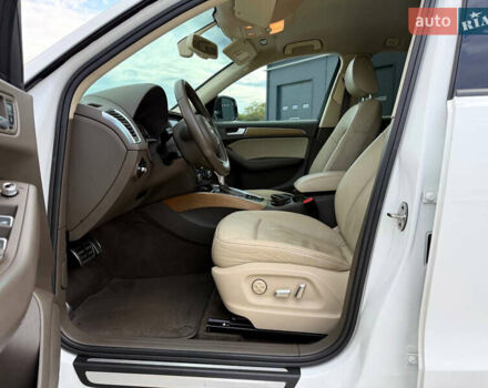 Ауди Ку 5, объемом двигателя 2 л и пробегом 275 тыс. км за 16000 $, фото 14 на Automoto.ua