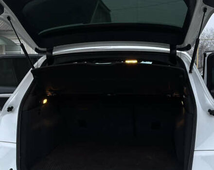 Ауди Ку 5, объемом двигателя 1.97 л и пробегом 337 тыс. км за 18500 $, фото 11 на Automoto.ua