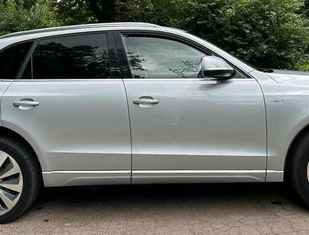 Ауди Ку 5 2013 в Львове на Automoto.ua Ауди Ку 5, объемом двигателя 0 л и пробегом 176 тыс. км за 15500 $, фото 6 на Automoto.ua