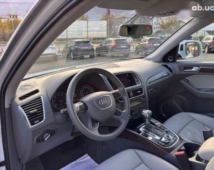 Ауді Ку 5, об'ємом двигуна 2 л та пробігом 206 тис. км за 15950 $, фото 12 на Automoto.ua