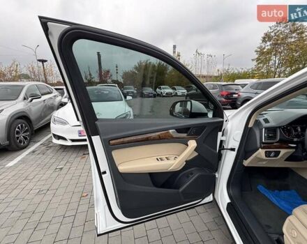 Ауди Ку 5, объемом двигателя 2 л и пробегом 146 тыс. км за 25400 $, фото 13 на Automoto.ua