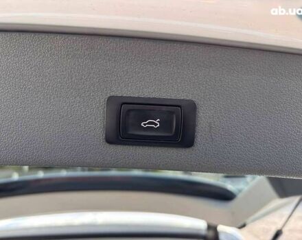 Ауді Ку 5, об'ємом двигуна 2 л та пробігом 206 тис. км за 15950 $, фото 18 на Automoto.ua