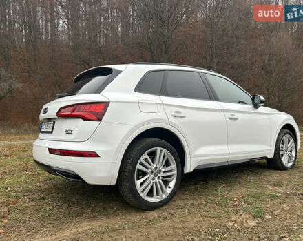 Ауди Ку 5, объемом двигателя 1.98 л и пробегом 130 тыс. км за 25800 $, фото 3 на Automoto.ua