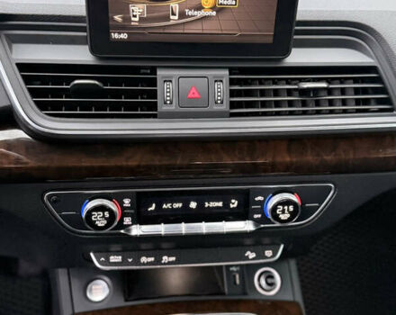 Ауді Ку 5, об'ємом двигуна 2 л та пробігом 134 тис. км за 23999 $, фото 10 на Automoto.ua