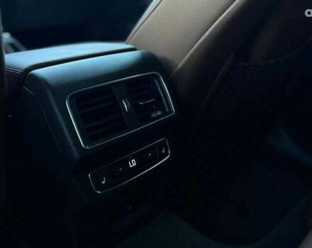 Ауди Ку 5, объемом двигателя 2 л и пробегом 273 тыс. км за 19500 $, фото 26 на Automoto.ua