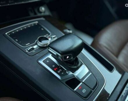 Ауди Ку 5, объемом двигателя 2 л и пробегом 273 тыс. км за 19500 $, фото 16 на Automoto.ua