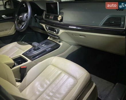 Ауди Ку 5, объемом двигателя 1.98 л и пробегом 45 тыс. км за 27900 $, фото 25 на Automoto.ua