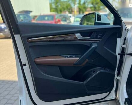 Ауди Ку 5, объемом двигателя 2 л и пробегом 273 тыс. км за 19500 $, фото 7 на Automoto.ua