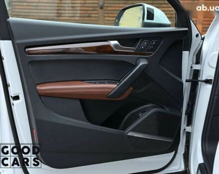 Ауди Ку 5, объемом двигателя 2 л и пробегом 67 тыс. км за 30000 $, фото 13 на Automoto.ua