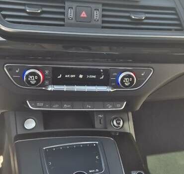 Ауди Ку 5, объемом двигателя 1.98 л и пробегом 28 тыс. км за 35900 $, фото 31 на Automoto.ua