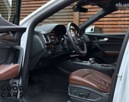 Ауди Ку 5, объемом двигателя 2 л и пробегом 67 тыс. км за 30000 $, фото 15 на Automoto.ua