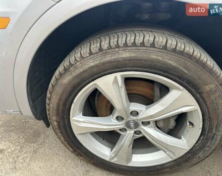 Ауді Ку 5, об'ємом двигуна 2 л та пробігом 100 тис. км за 15000 $, фото 14 на Automoto.ua