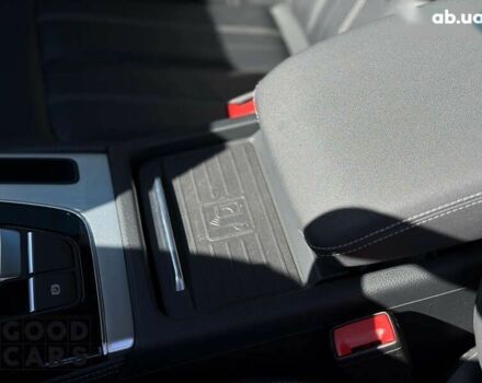 Ауди Ку 5, объемом двигателя 0 л и пробегом 29 тыс. км за 53000 $, фото 28 на Automoto.ua