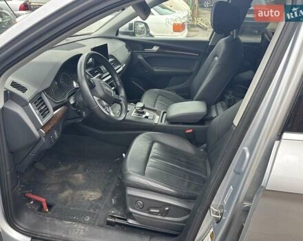 Ауді Ку 5, об'ємом двигуна 2 л та пробігом 100 тис. км за 15000 $, фото 6 на Automoto.ua