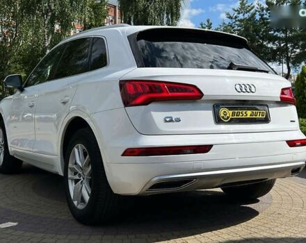 Ауди Ку 5, объемом двигателя 2 л и пробегом 60 тыс. км за 35390 $, фото 4 на Automoto.ua