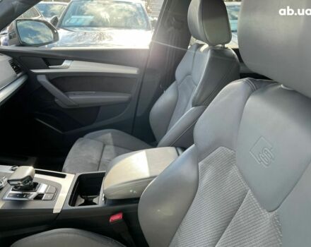 Ауди Ку 5, объемом двигателя 2 л и пробегом 20 тыс. км за 56079 $, фото 19 на Automoto.ua