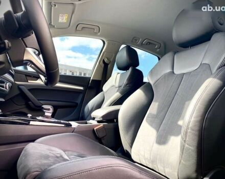 Ауди Ку 5, объемом двигателя 0 л и пробегом 26 тыс. км за 52500 $, фото 18 на Automoto.ua