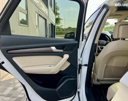 Ауди Ку 5, объемом двигателя 0 л и пробегом 140 тыс. км за 30900 $, фото 26 на Automoto.ua