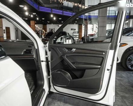 Ауди Ку 5, объемом двигателя 2 л и пробегом 16 тыс. км за 37900 $, фото 22 на Automoto.ua