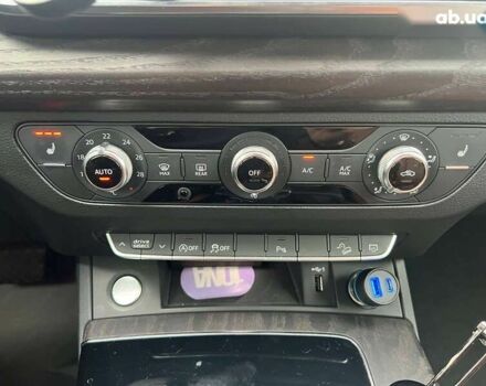 Ауди Ку 5, объемом двигателя 2 л и пробегом 46 тыс. км за 44900 $, фото 13 на Automoto.ua