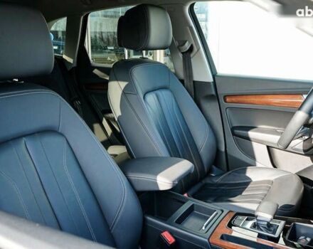 Ауди Ку 5, объемом двигателя 2 л и пробегом 36 тыс. км за 35999 $, фото 25 на Automoto.ua