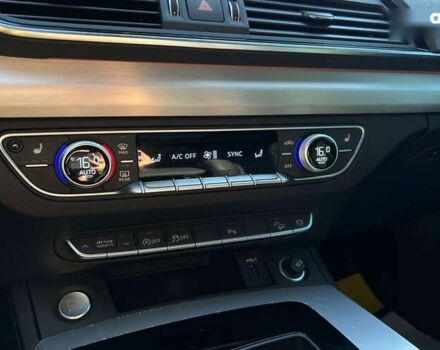 Ауди Ку 5, объемом двигателя 0 л и пробегом 32 тыс. км за 33999 $, фото 14 на Automoto.ua