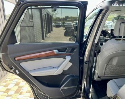 Ауди Ку 5, объемом двигателя 0 л и пробегом 33 тыс. км за 44900 $, фото 28 на Automoto.ua